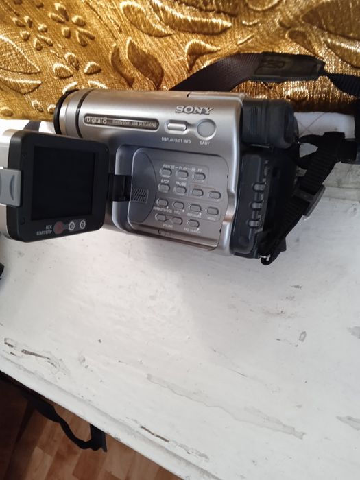 Видеокамера sony handicam