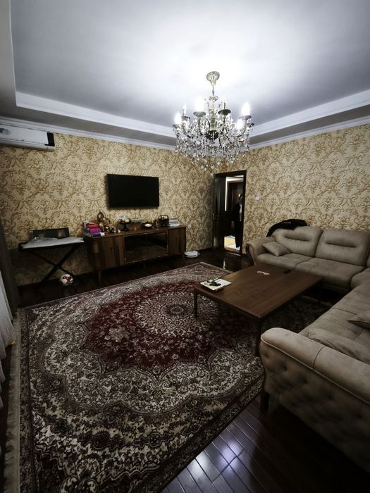 Продается 4 комнатная Бадамзар