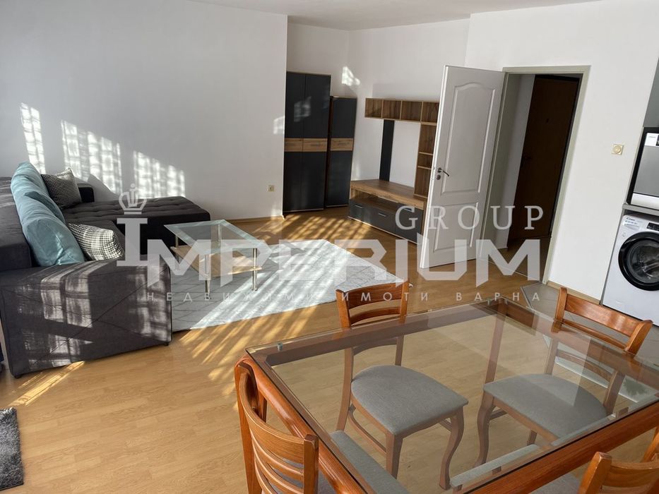 Дава се под наем Тристаен апартамент в Варна, Лятно кино Тракия - 95 кв.м за 612 € - Снимка #2