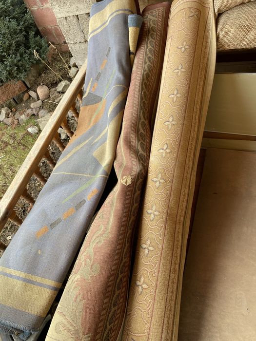 Ковры,б/у продам.