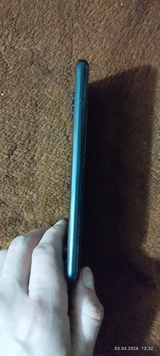 Продам телефон САМСУНГ A04