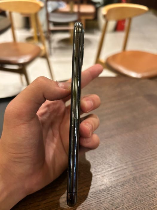 Продам Iphone 11 PRO MAX 256GB
