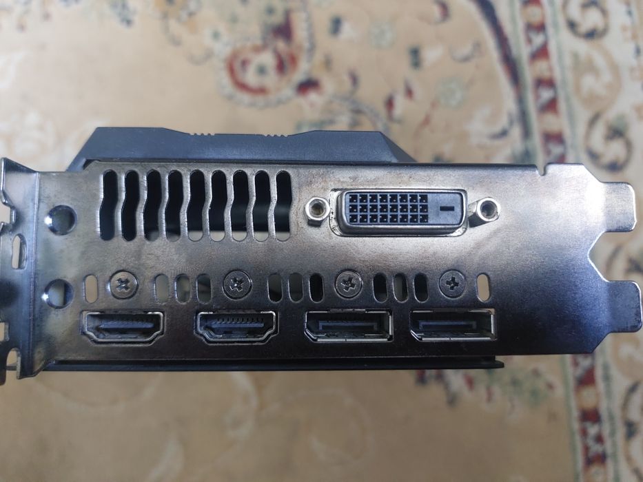 ASUS GTX 1070TI Cerberus 8gb неисправна