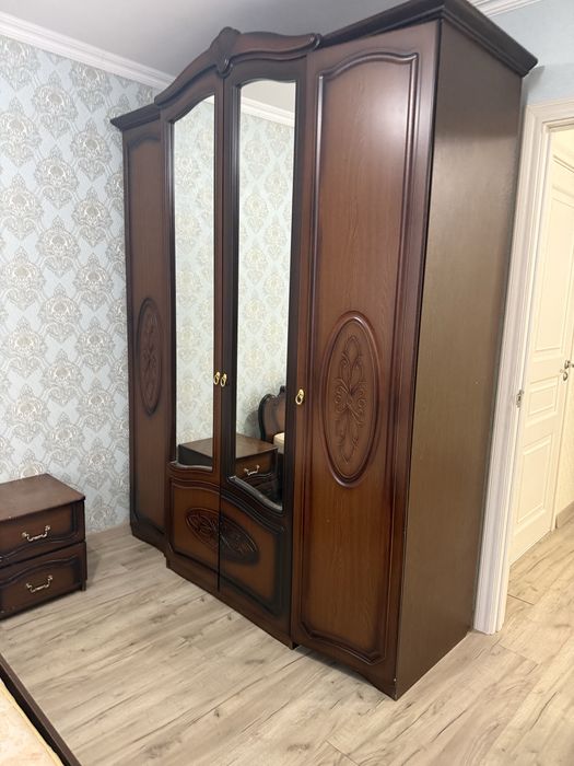 Продам спальный гарнитур винтаж