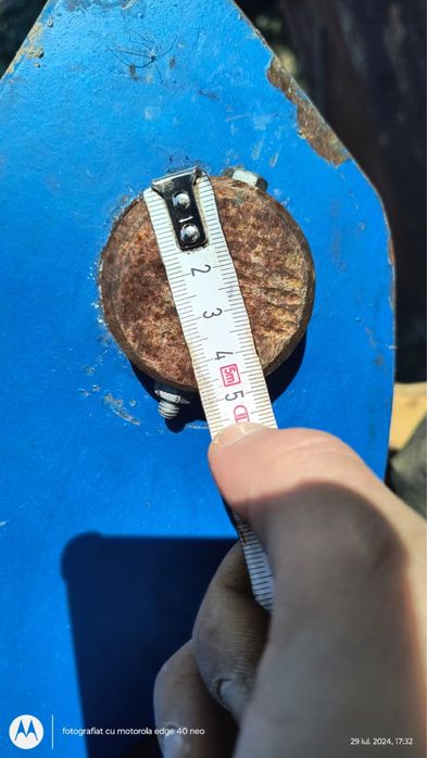 Circular pt buldoexcavator sau excavator