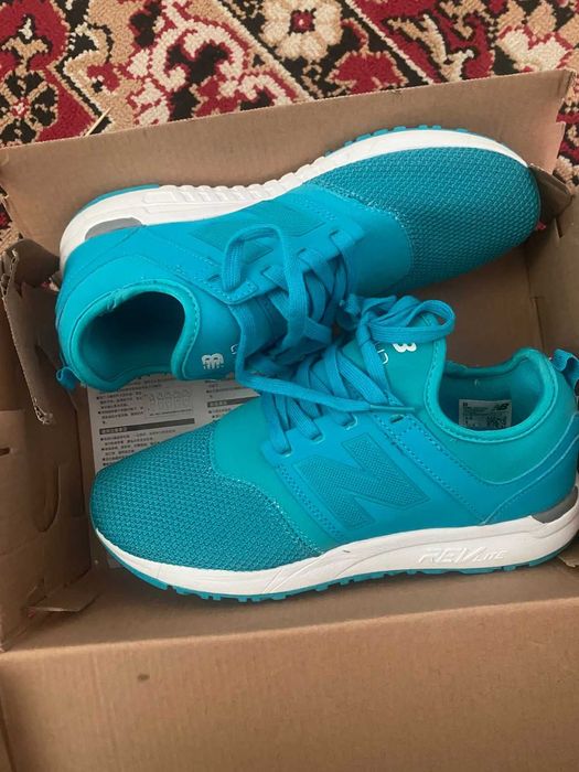 New balance кроссовки