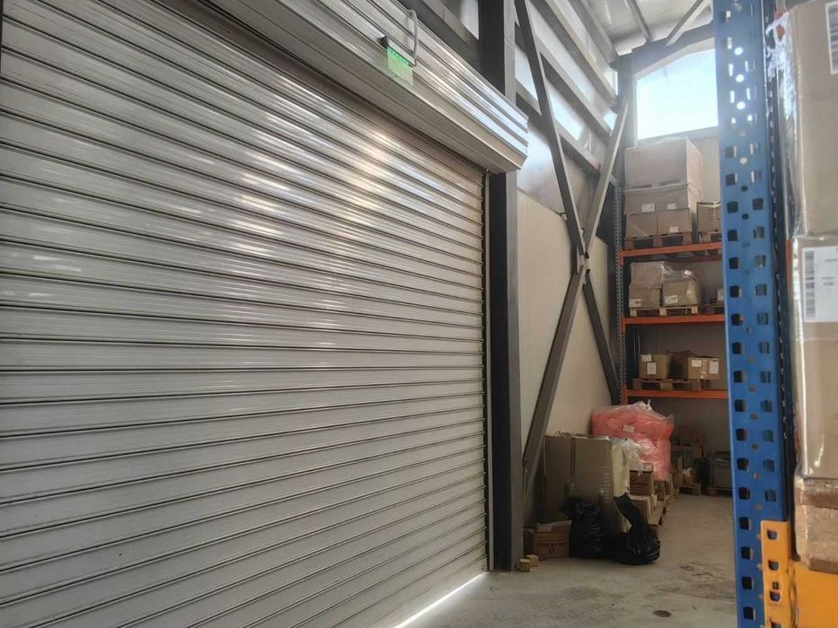 Дава се под наем Склад в Пловдив, Индустриална зона - Север - 200 кв.м за 1530 € - Снимка #1