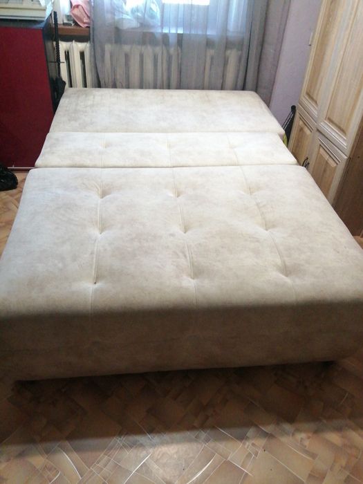 Продам тахту, только самовывоз