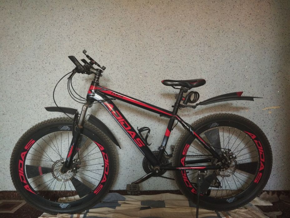 Zudlik bilan German velosiped sotiladi