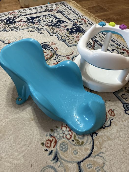 Продам сидушки для купания.