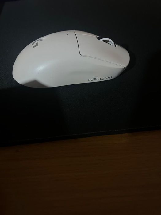 Logitech g pro superlight
