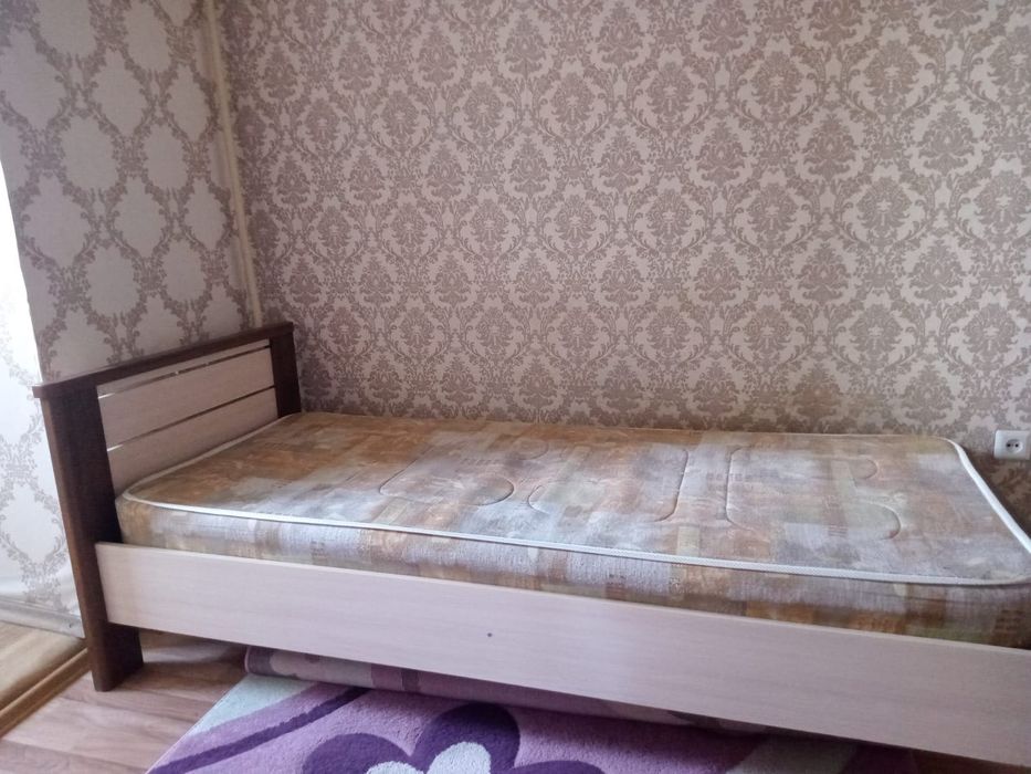 Две односпальные кровати