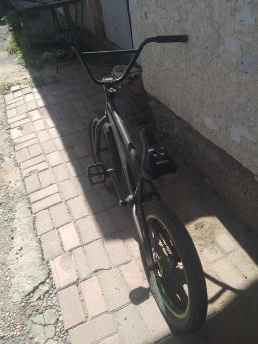 Срочно продам бмх велосипед прродам