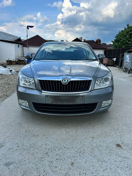 Dezmembrez Skoda Octavia 2 Facelift 1.6 Diesel CAYC