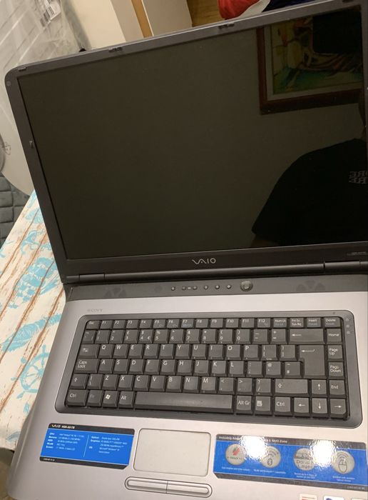 Лаптоп Sony Vaio 17’