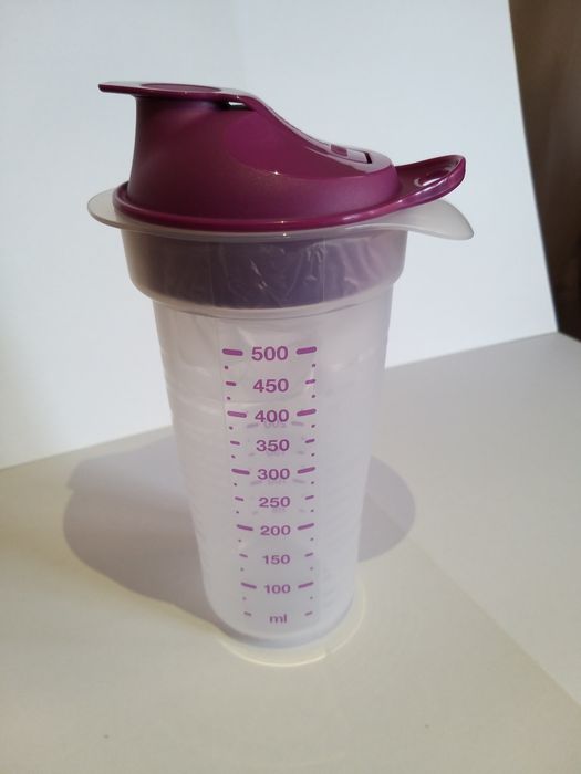 Миксер шейкер 500 мл Tupperware Новый