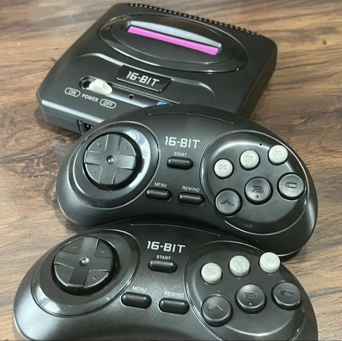 Sega 16 Bit chipli retro o‘yin konsoli