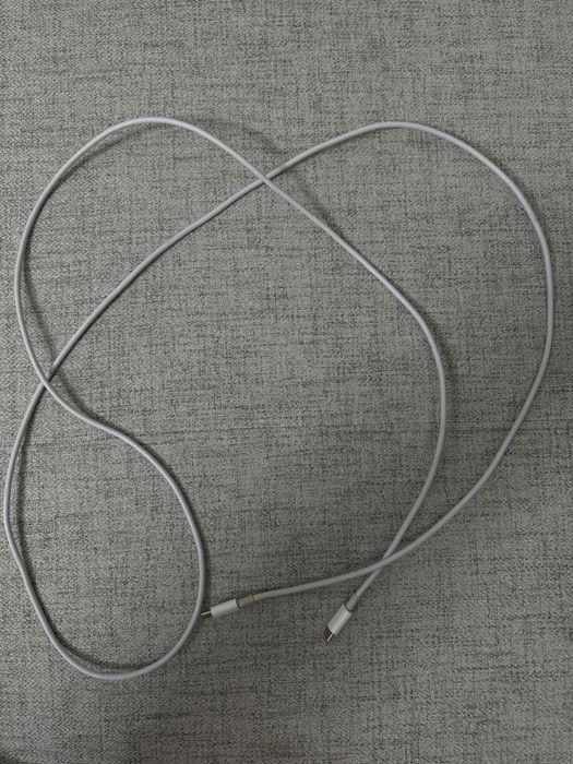 MacBook Pro 15   2019 + зарядка,Apple Mouse