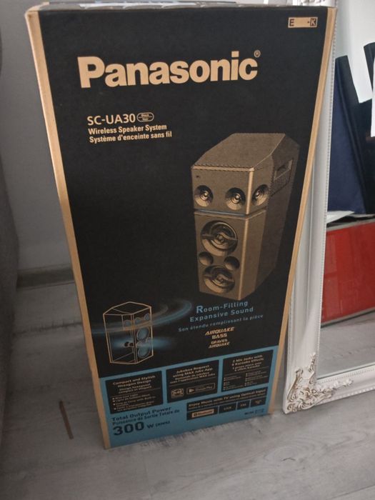 Sistem audio High Power PANASONIC SC-UA30E-K, 300W, Bluetooth, USB, Radio FM, Full Karaoke, negru
