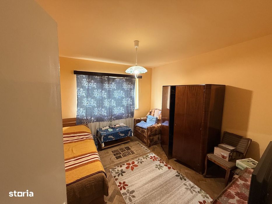 Ultracentral | Decomandat | Etaj Intermediar | IAKAB ISTVAN