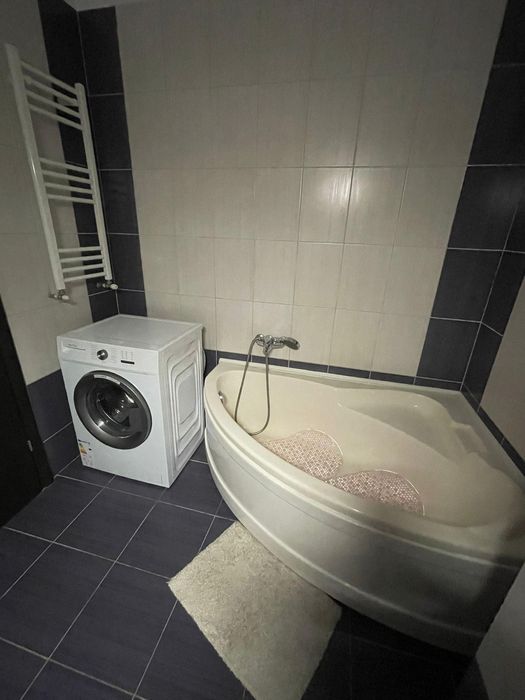 Proprietar inchiriez garsoniera Militari Residence stradal