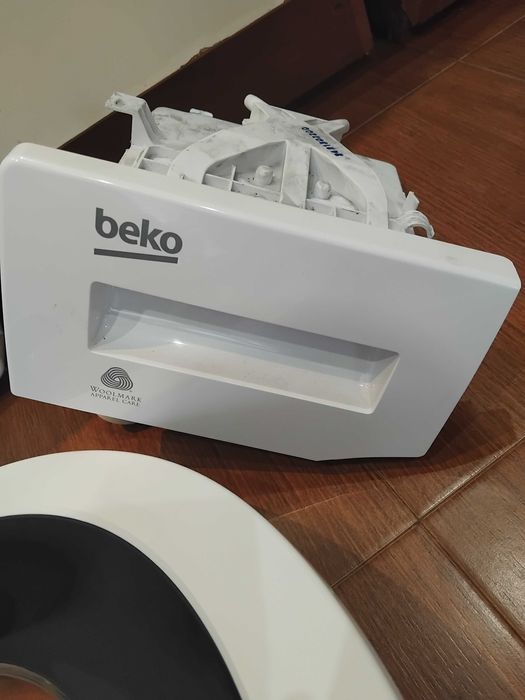 Части за пералня веко