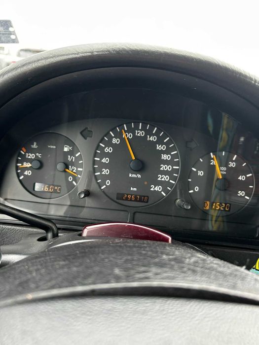 Mercedes-Benz ML 270