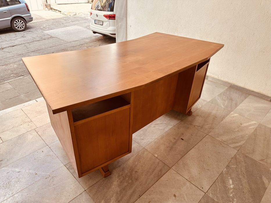 Винтидж италианско бюро – Mid Century (1960–70 г.)