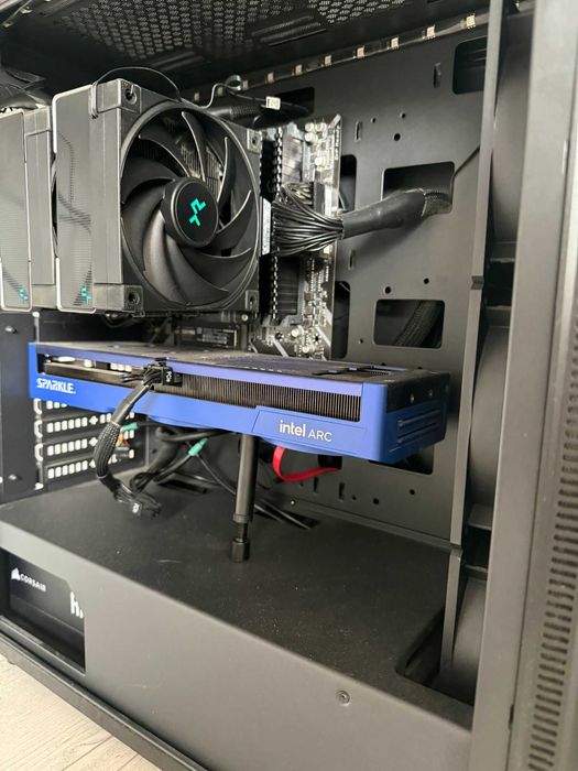 PC AMD Ryzen 5 5500 4.2ghz 32GB RAM DDR4 Intel Arc B580 Titan OC 12GB GDDR6 SSD Samsung 1TB