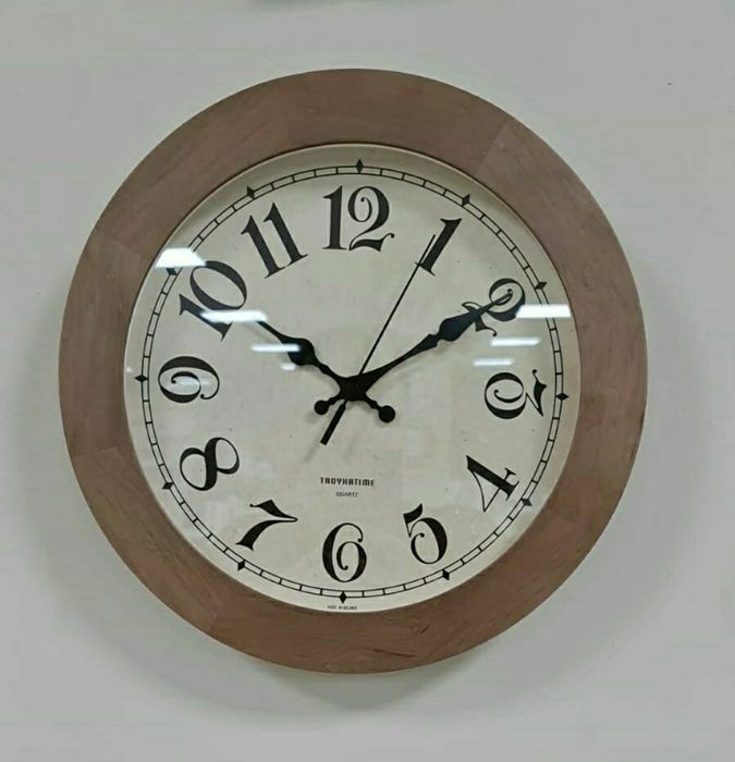 Продам часы настенные