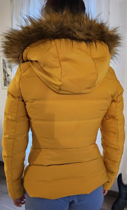 Geaca femei, cu  puf, marime S