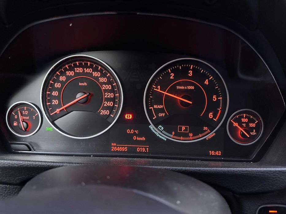 BMW 3 Series 2013 — imagine 27