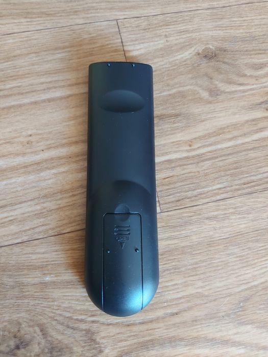 Telecomanda Amplificator Akai AS110RA-320. Telecomanda este