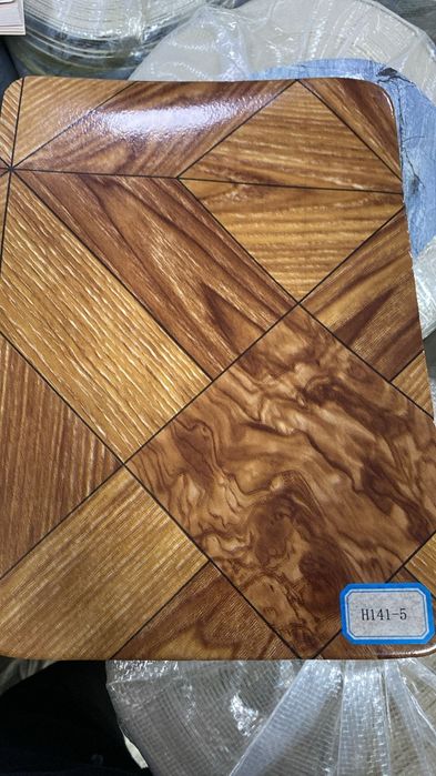 Linoleu F.Gros- 2mm Lat 1,5m, lungime 20m,  gama larga de modele