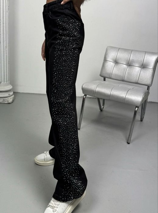 Дамски дънки с камъчета