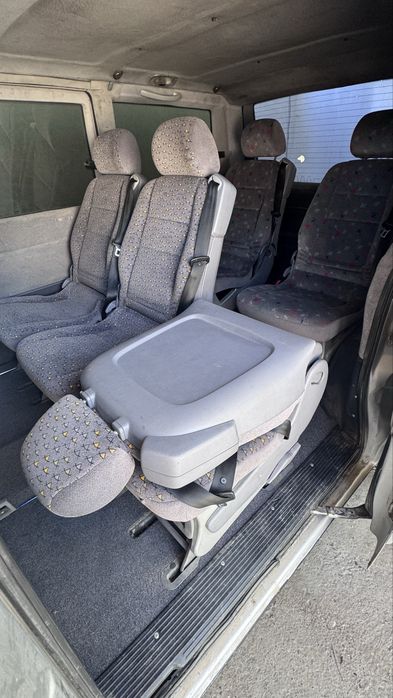 Mersedes benz vito 2003