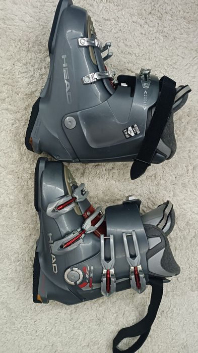 Clăpari Head EZ On 2 impecabili, 39,5-40,5 (mondo 260-265 mm)