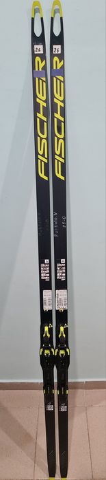 Продам профессиональные лыжи