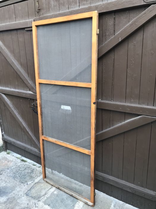 Чамов Комарник за врата