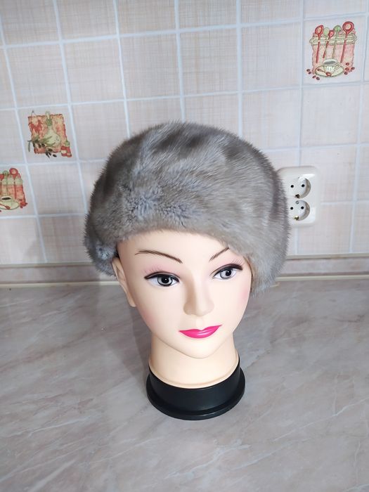 Берет норковый зима