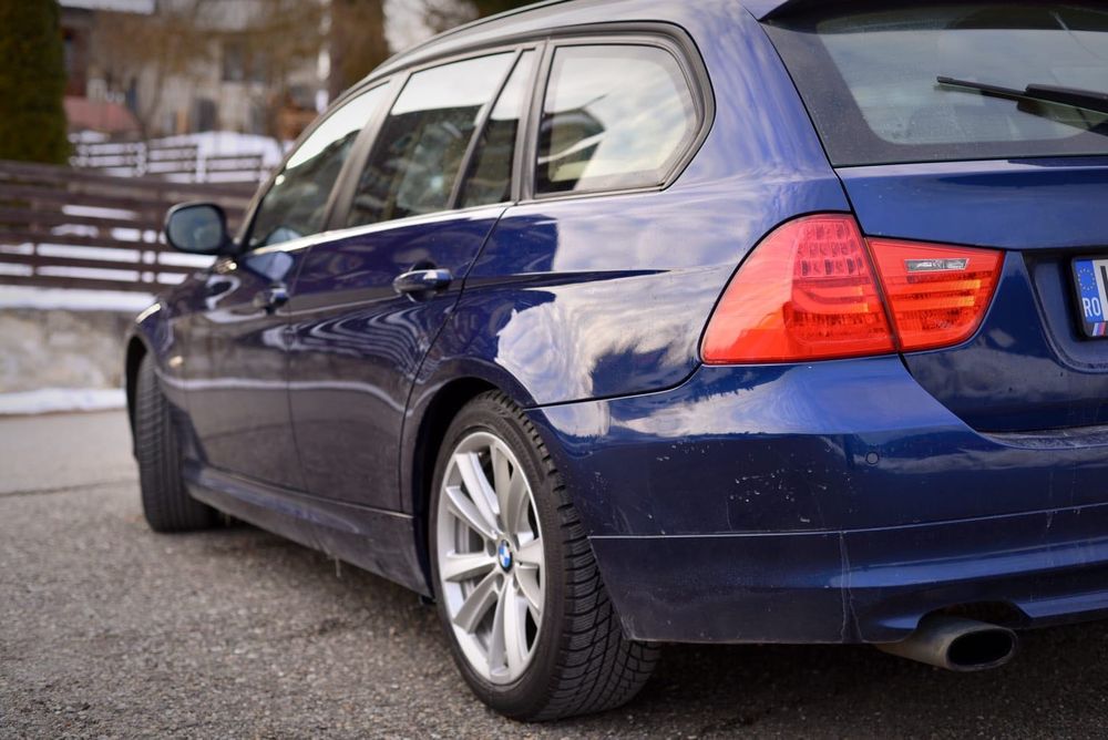 BMW 3 Series 2011 — imagine 4