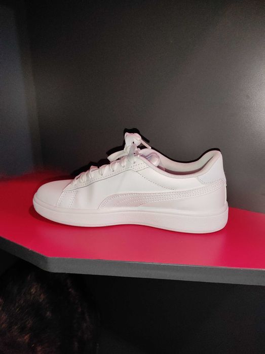 Бели кецове Puma