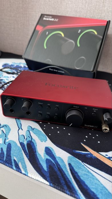 Focusrite Scarlett 2i2 4th Generation звуковая карта