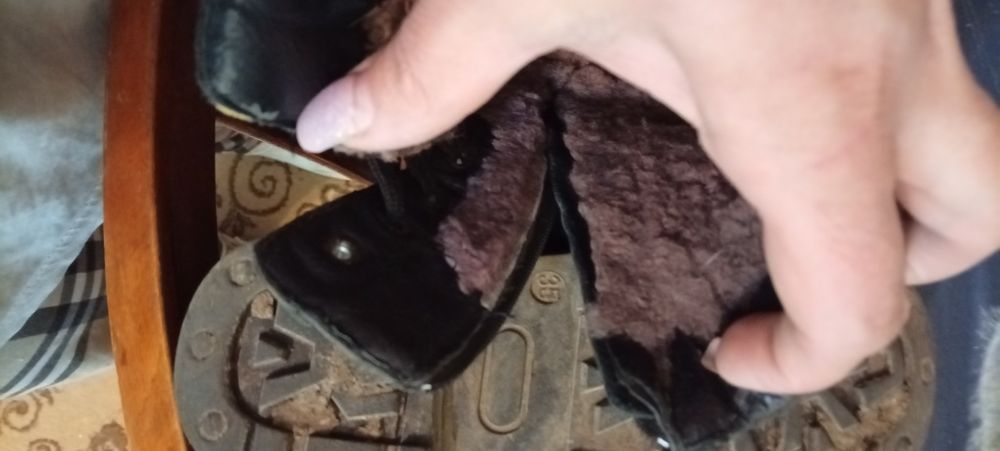 Сапоги, ботинки 35 размер