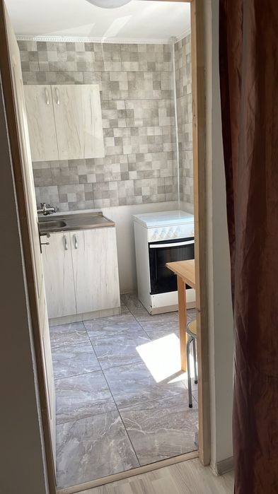 Garsoniera de închiriat