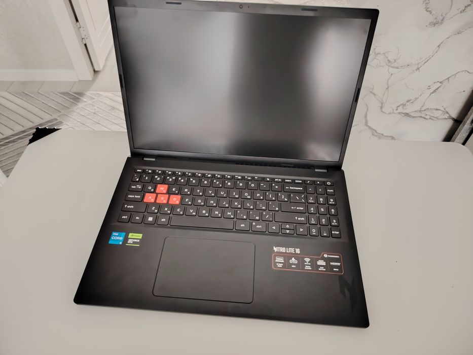 Ноутбук Acer Nitro NL16-71G 16 с ОС