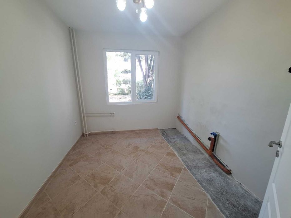 Продава се Тристаен апартамент в Пловдив, Мараша - 86 кв.м за 782 €/кв.м - Снимка #2