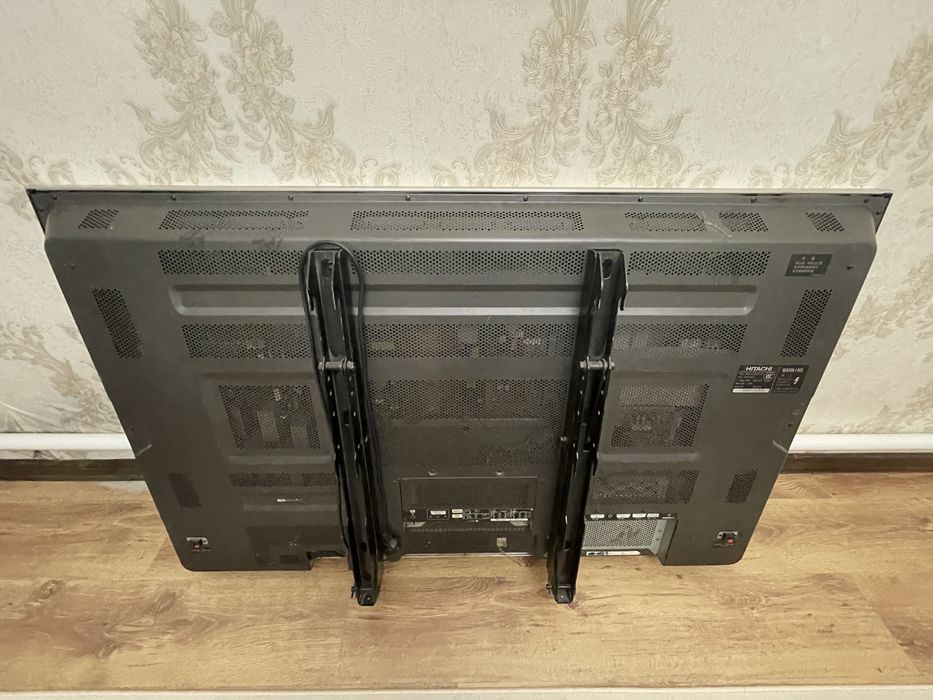 Огромный телевизор