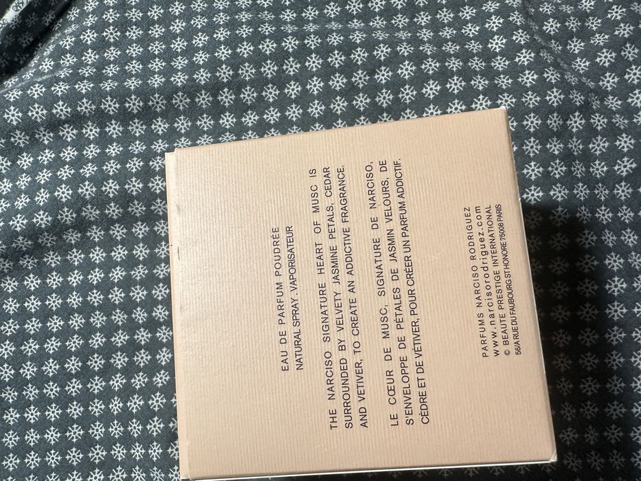 Apa de parfum NARCISO RODRIGUEZ Poudrée