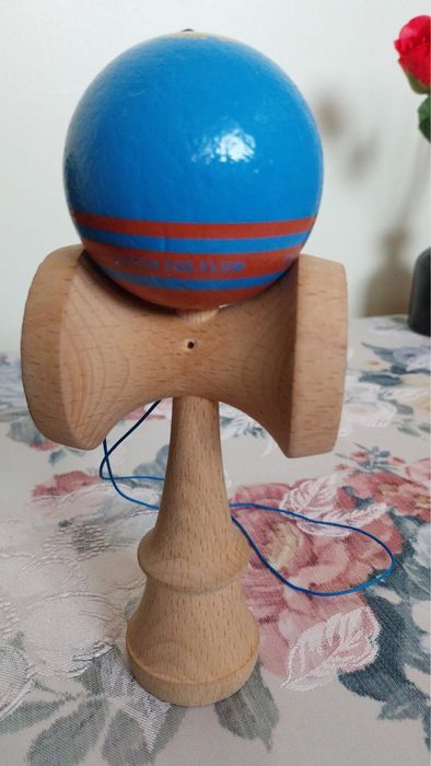 Vand kendama europe putin  folosita